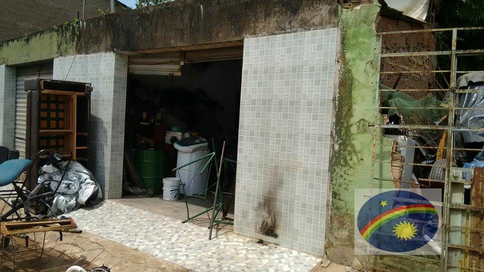 Cortês-PE: Vandalismo em uma borracharia e em uma estofaria