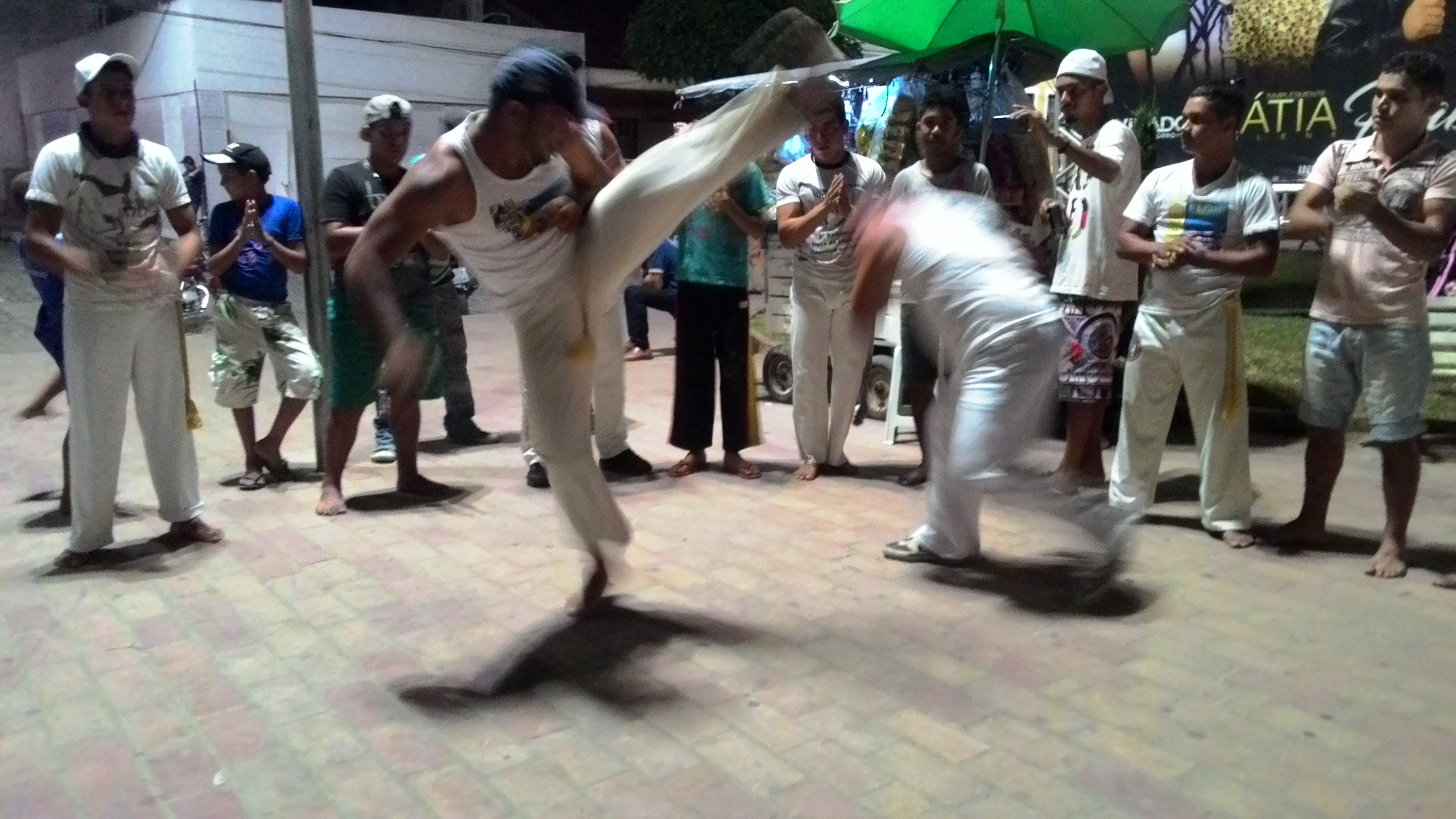 Bonito-PE: Grupo de Capoeira negrinho de sinhá VII, é destaque na cidade.