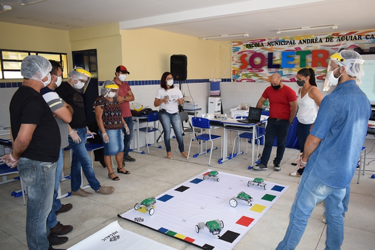 Prefeitura de Cortês adquire kits de robótica para alunos da rede Municipal de Ensino