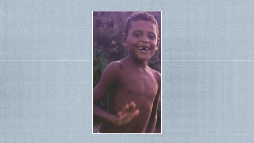 Menino de 7 anos que morreu atropelado em Goiana voltava da escola com irmã de 5 anos e correu para pegar papel que voou