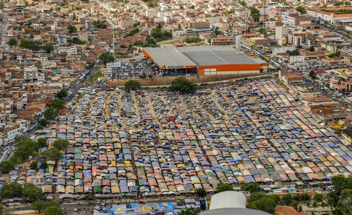 Toritama decide que feiras na capital do jeans acontecerão as quintas