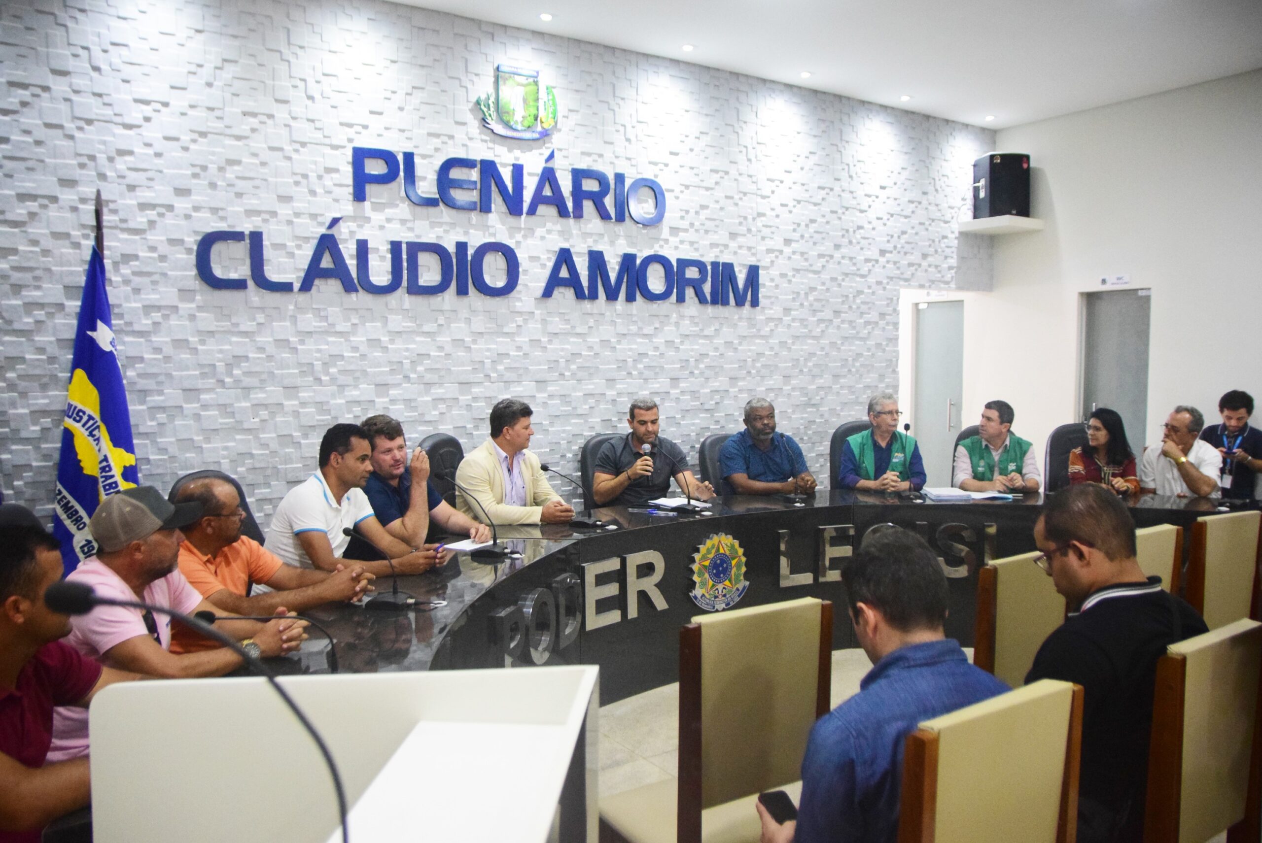 Vereador Josinaldo lidera projeto de aquisição de terra para famílias em São Benedito do Sul, Cortês e região