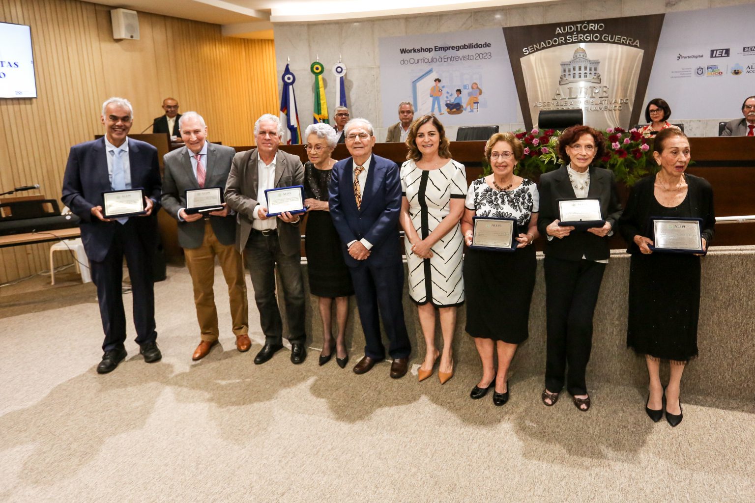 VÍDEO | Notável cientista bonitense recebe homenagem na Alepe (In Memorian)