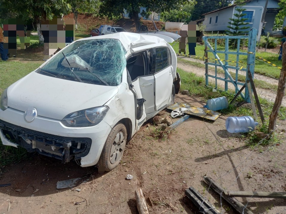 Tenente da PM morre em acidente de carro na BR-408 em Paudalho